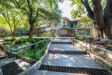 300 Crockett St - Photo 26