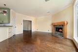 2716 Bartons Bluff Ln - Photo 7