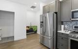 1208 Oltorf St - Photo 3