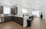 1208 Oltorf St - Photo 4