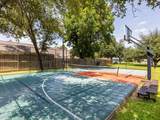 1220 Lake Dr - Photo 28
