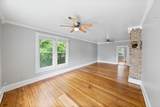 2032 Cesar Chavez St - Photo 12