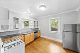 2032 Cesar Chavez St - Photo 13