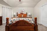 307 Paddock Ln - Photo 16