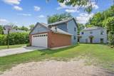 808 10th St - Photo 3