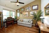 1002 Noton St - Photo 8
