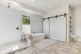 1300 Navasota St - Photo 17