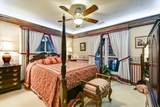 7802 Shadyrock Dr - Photo 23
