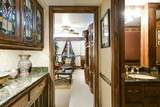 7802 Shadyrock Dr - Photo 9