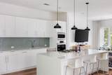 3100 Menchaca Rd - Photo 13