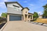 102 Chestnut Ct - Photo 2