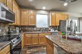 915 Mesquite Hollow Pl - Photo 10