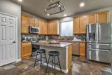 915 Mesquite Hollow Pl - Photo 7