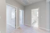13800 Lyndhurst St - Photo 18