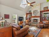321 Red Rock Ranch Rd - Photo 2