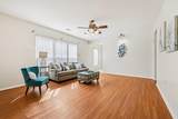 323 Crockett Loop - Photo 14