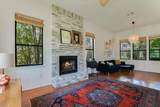 1104 Crestview St - Photo 4