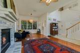 1104 Crestview St - Photo 5