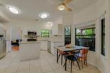 1104 Crestview St - Photo 8