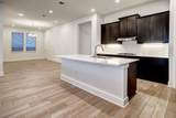 162 Adelton Blvd - Photo 10