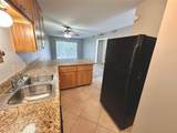601 11th St - Photo 8