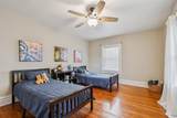 1004 Mitchell St - Photo 22