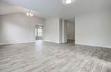 1302 Crete Ln - Photo 5