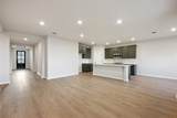 533 Redding Way - Photo 14