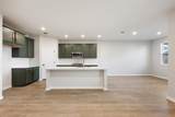 533 Redding Way - Photo 18