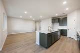 533 Redding Way - Photo 19
