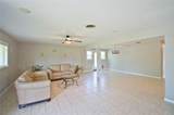 702 Schubert St - Photo 6