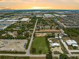 16409 Summit Dr - Photo 4