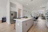 6124 Florencia Ln - Photo 17