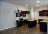 2216 Avery Vlg - Photo 4