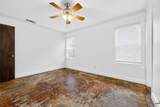 7025 Crosswood Dr - Photo 22