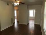 812 30th St - Photo 4