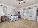 11042 Crossland Dr - Photo 17