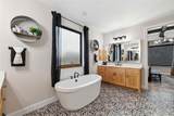 201 Miranda Way - Photo 20