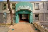 300 Crockett St - Photo 4