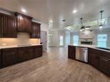 806 Eagle Heights Dr - Photo 14