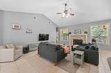 12047 Lincolnshire Dr - Photo 4