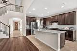 401 Daniel Xing - Photo 4