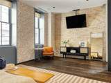 811 Congress Ave - Photo 18
