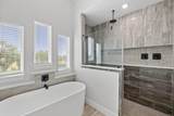 225 Spicewood Trails Dr - Photo 17