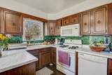 4602 Leslie Ave - Photo 10