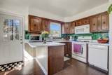 4602 Leslie Ave - Photo 8