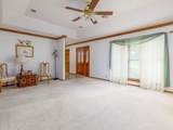 704 Enfield Rd - Photo 10