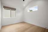 913 Capitol Ct - Photo 18