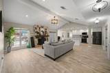 1607 Mayfield Dr - Photo 2