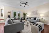 320 Woodland Oaks Trl - Photo 4